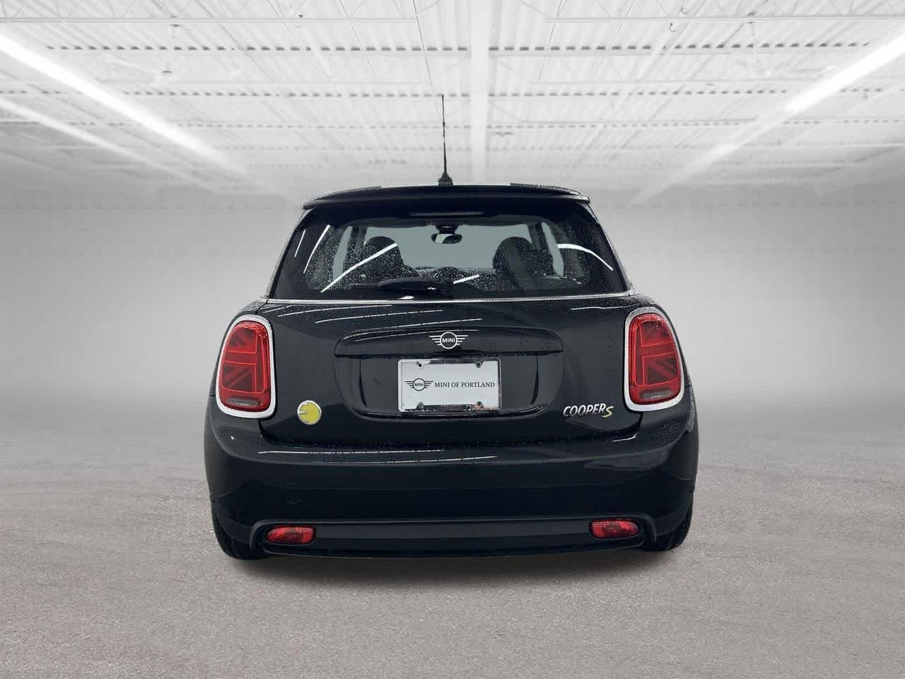 Thumbnail: 2024 MINI Cooper Hardtop - 4
