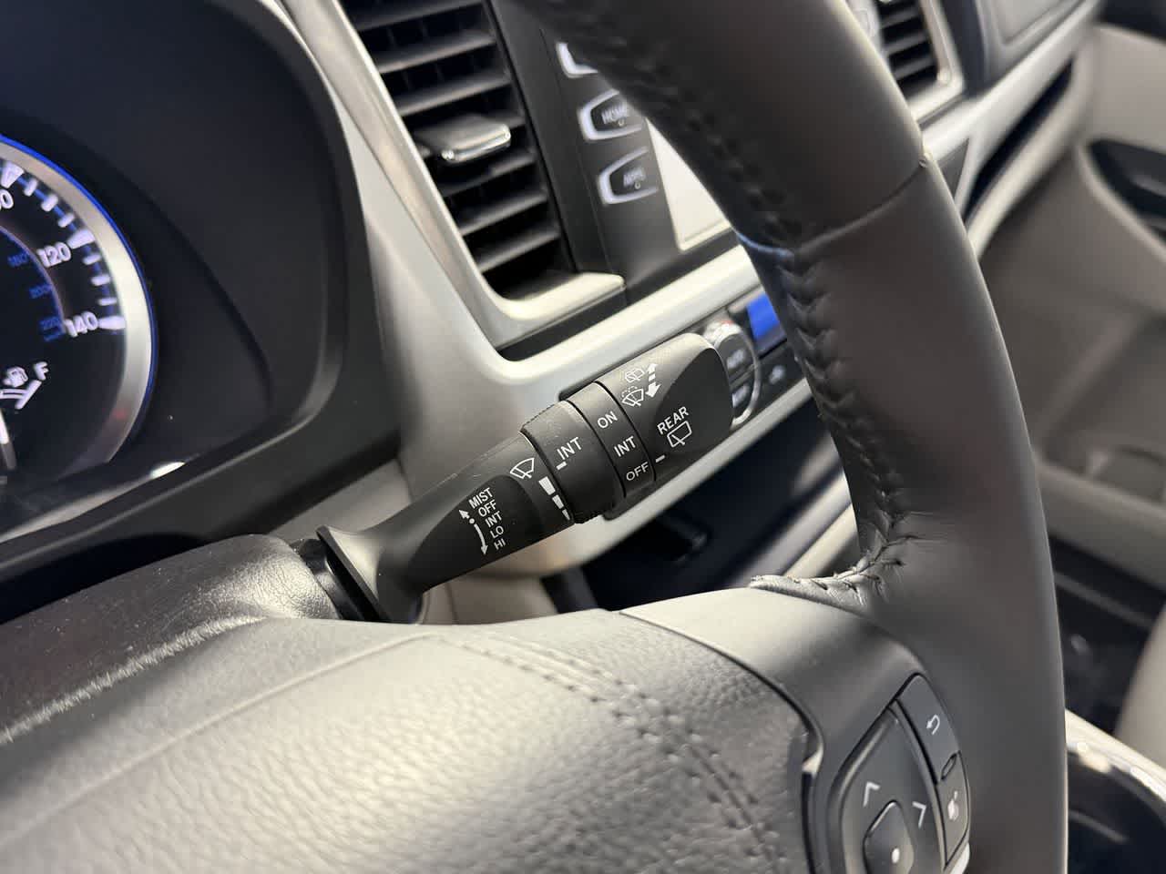 Thumbnail: 2018 Toyota Highlander - 19