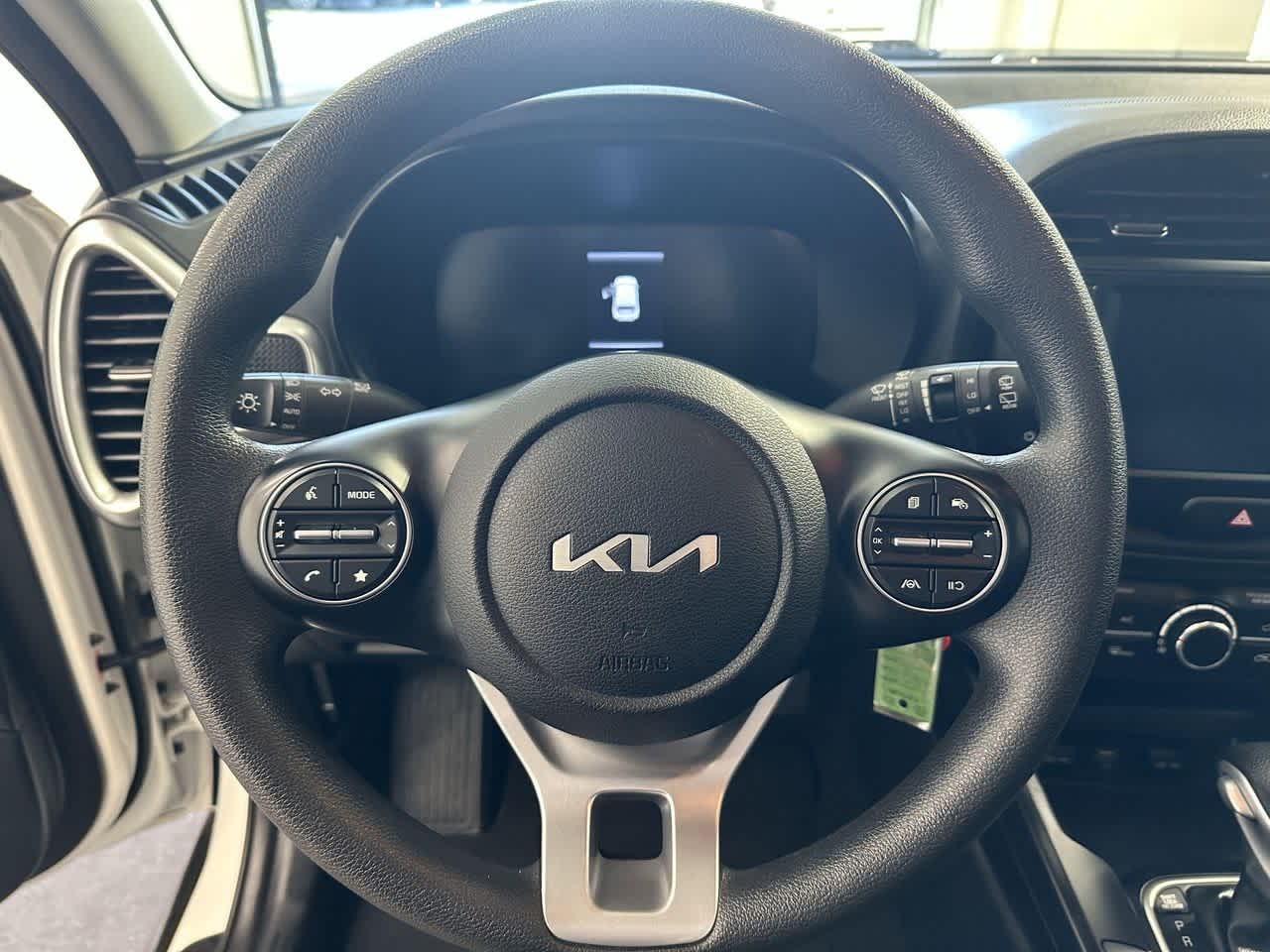 Thumbnail: 2024 Kia Soul - 16