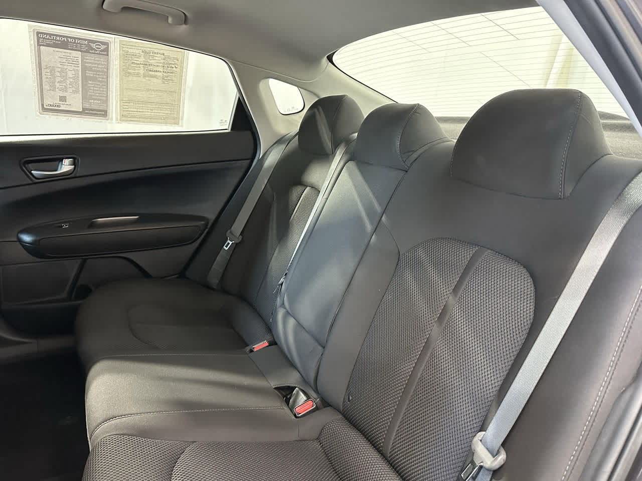 Thumbnail: 2019 Kia Optima - 12