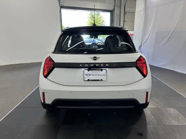 2025 Mini Cooper 2 Door Hardtop S photo 4