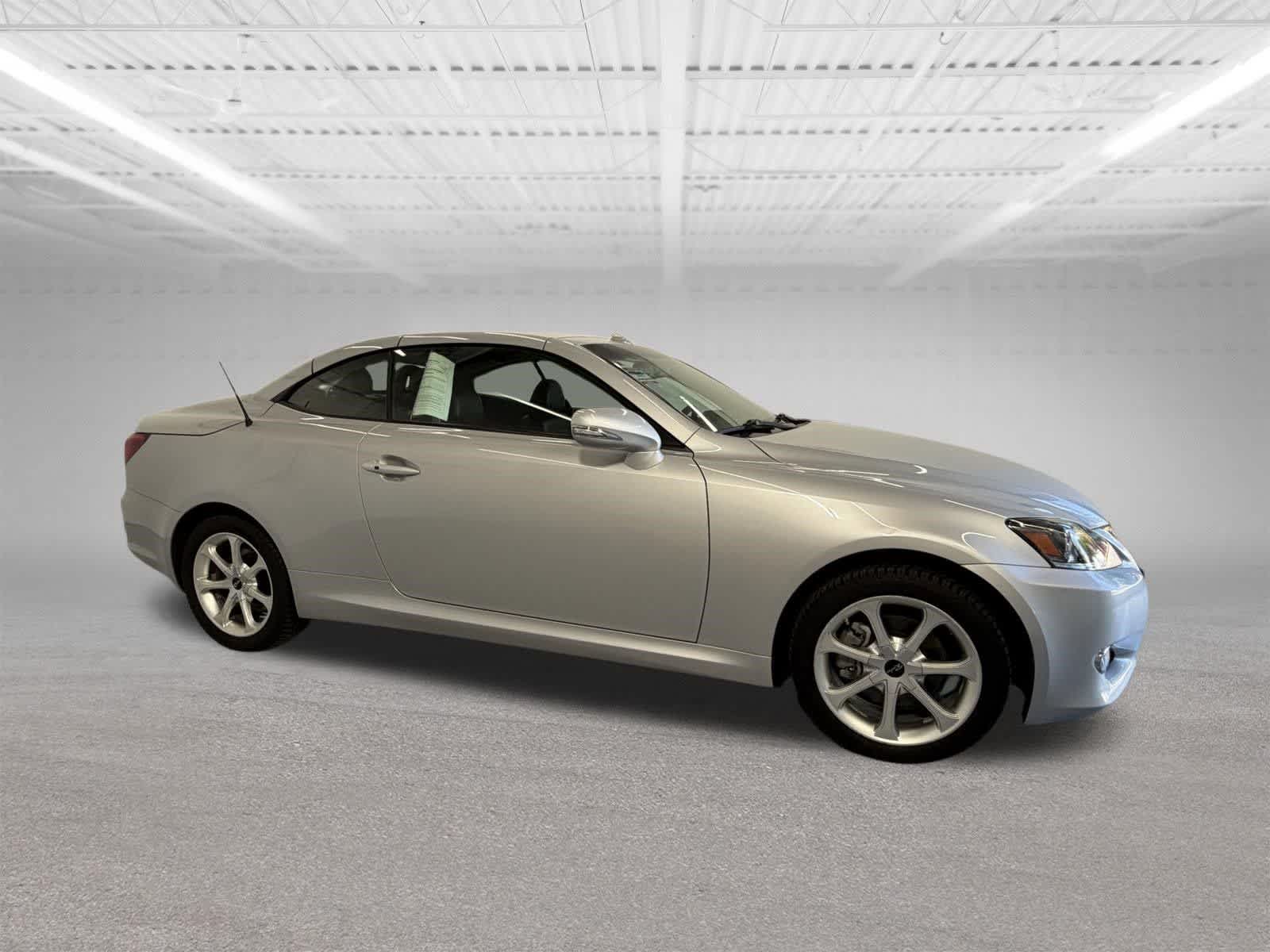 Thumbnail: 2011 Lexus IS - 6