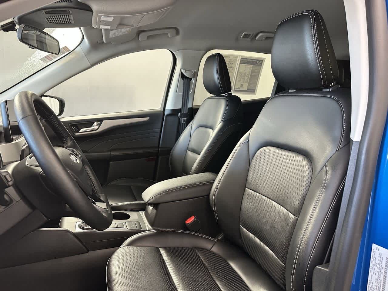 Thumbnail: 2021 Ford Escape - 11