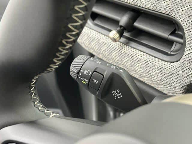 Thumbnail: 2025 MINI Cooper Hardtop - 17