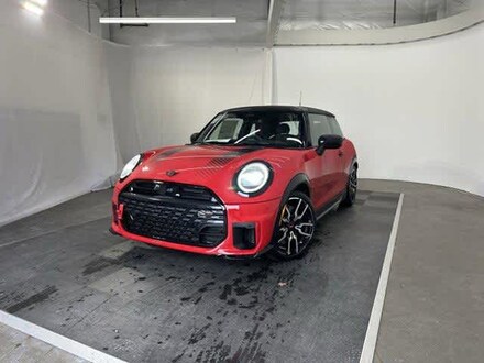 2026 MINI Hardtop 2 Door Iconic Hatchback