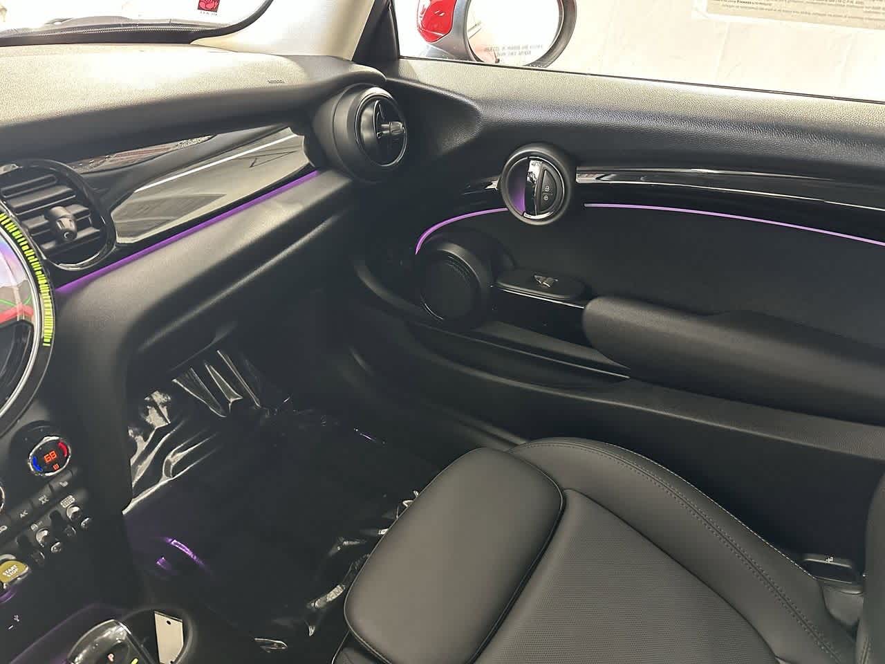 Thumbnail: 2024 MINI Cooper Hardtop - 23