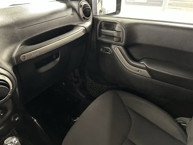Thumbnail: 2013 Jeep Wrangler - 24