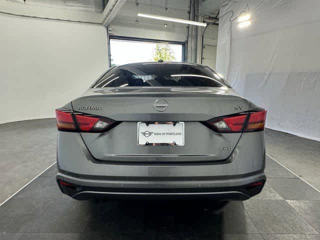 2023 Nissan Altima 2.5 SV photo 4