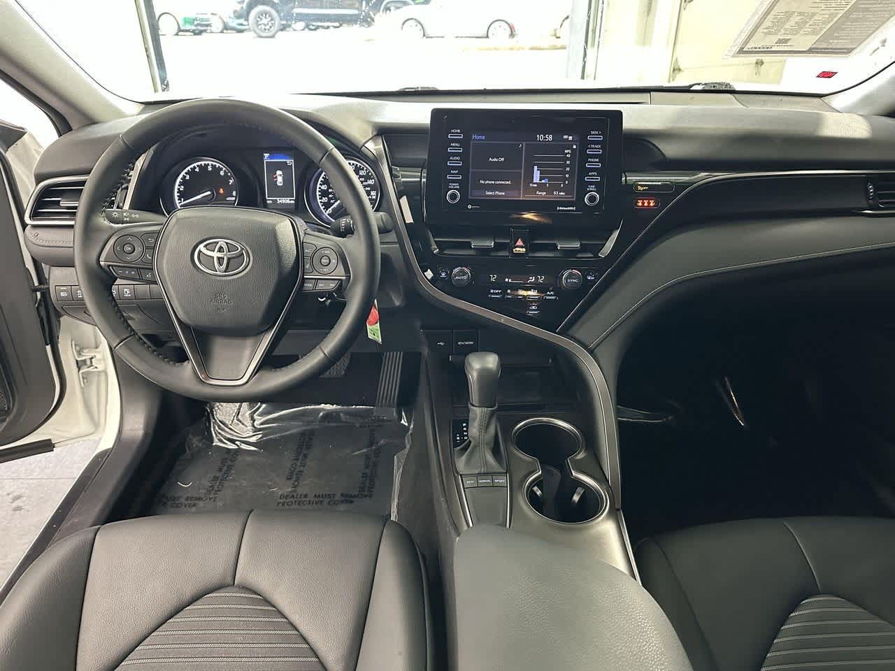 Thumbnail: 2023 Toyota Camry - 11