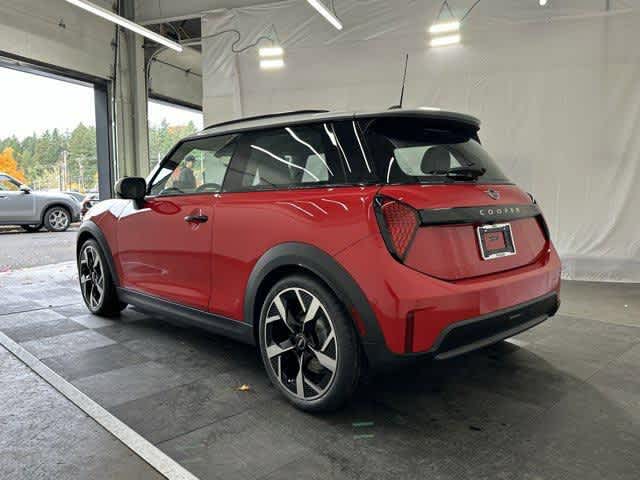 Thumbnail: 2025 MINI Cooper Hardtop - 3