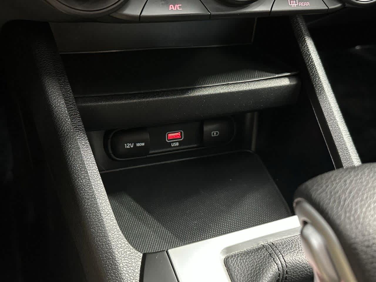 Thumbnail: 2024 Kia Forte - 21