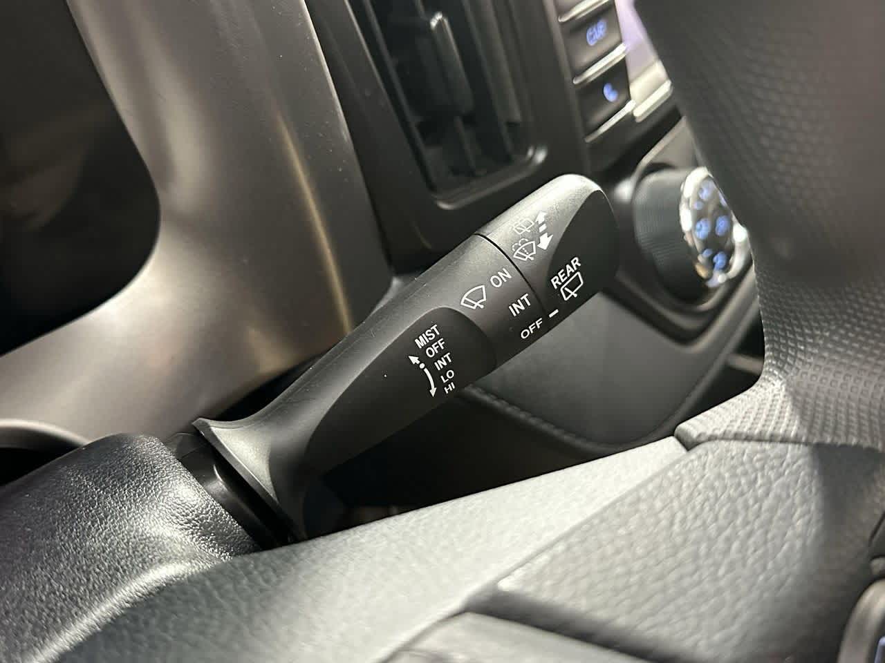 Thumbnail: 2017 Toyota RAV4 - 17