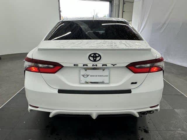 2023 Toyota Camry SE photo 4