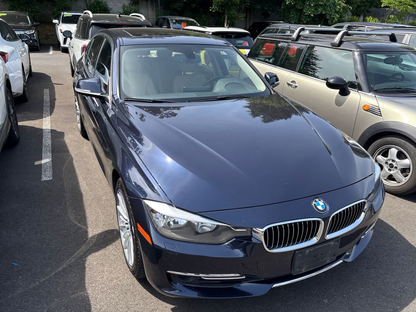 Thumbnail: 2015 BMW 3 Series - 7