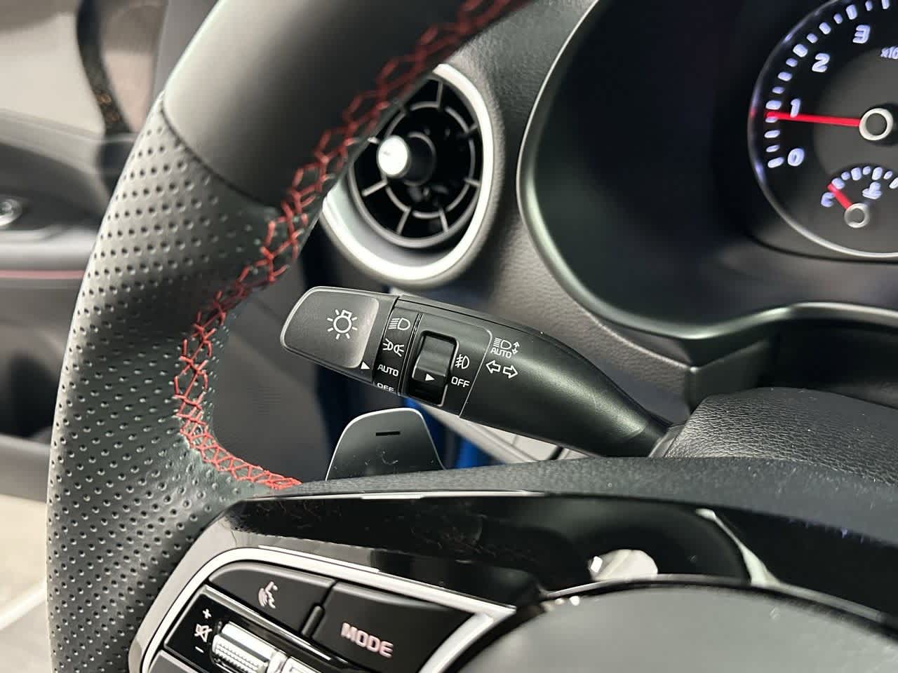 Thumbnail: 2023 Kia Forte - 16