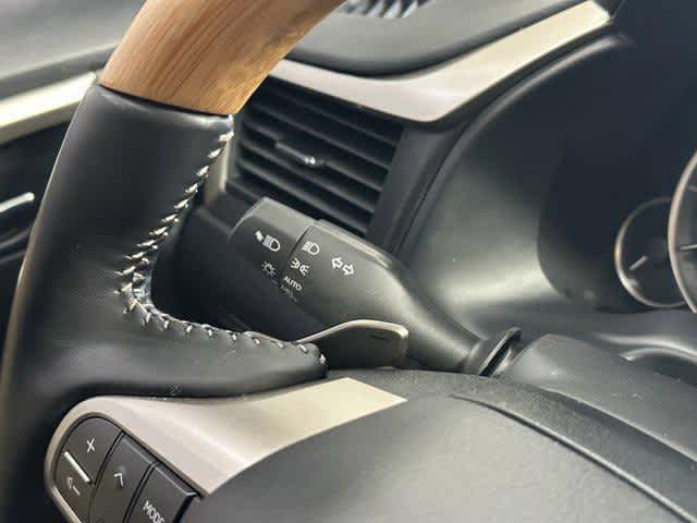 Thumbnail: 2022 Lexus RX - 16