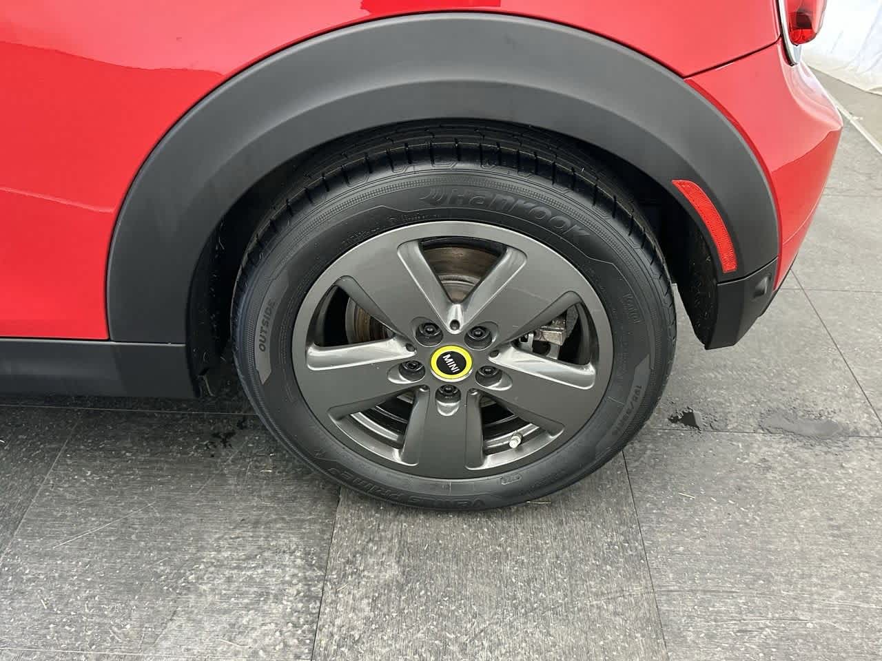 Thumbnail: 2024 MINI Cooper Hardtop - 24