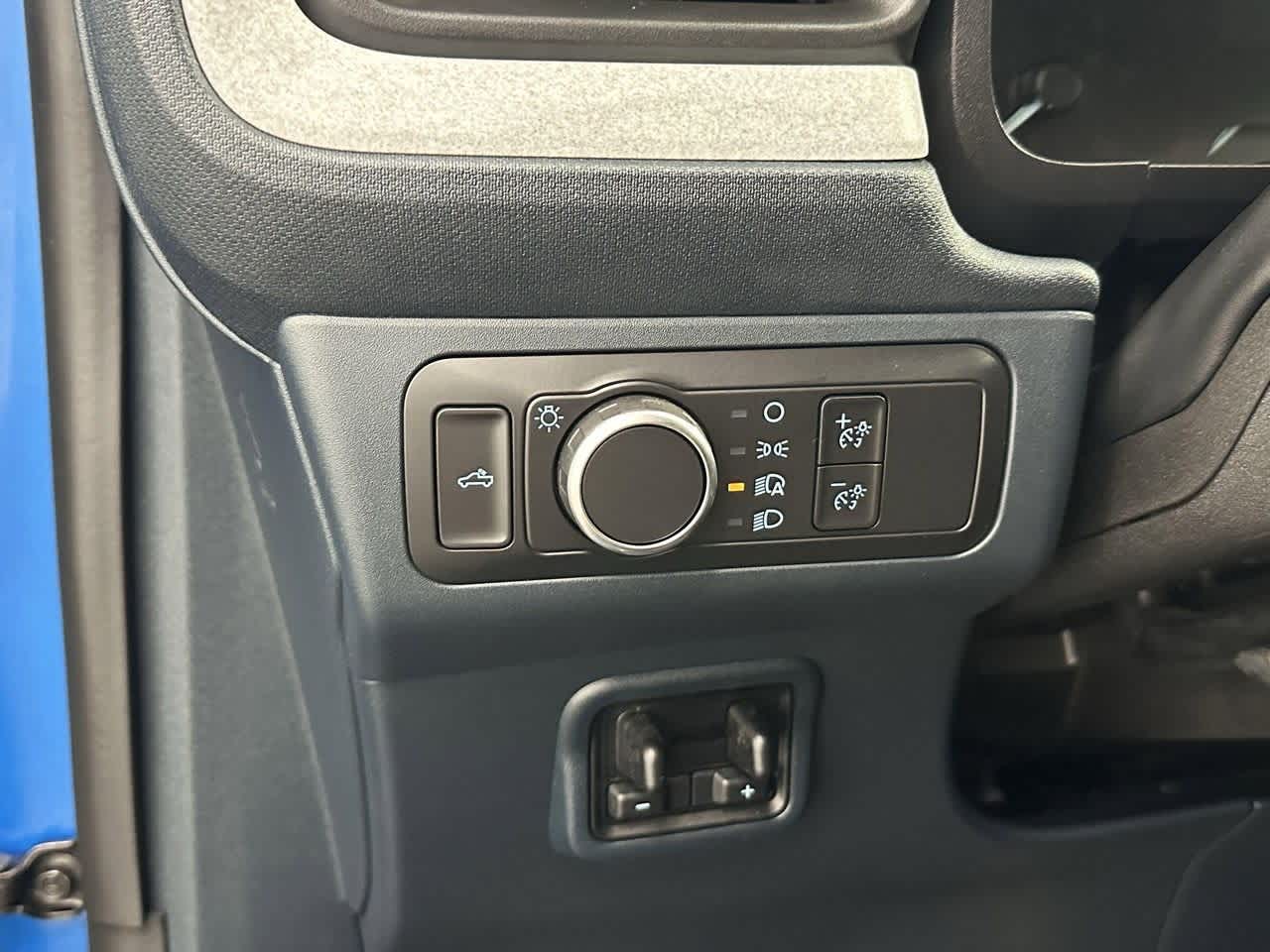 Thumbnail: 2022 Ford Maverick - 15