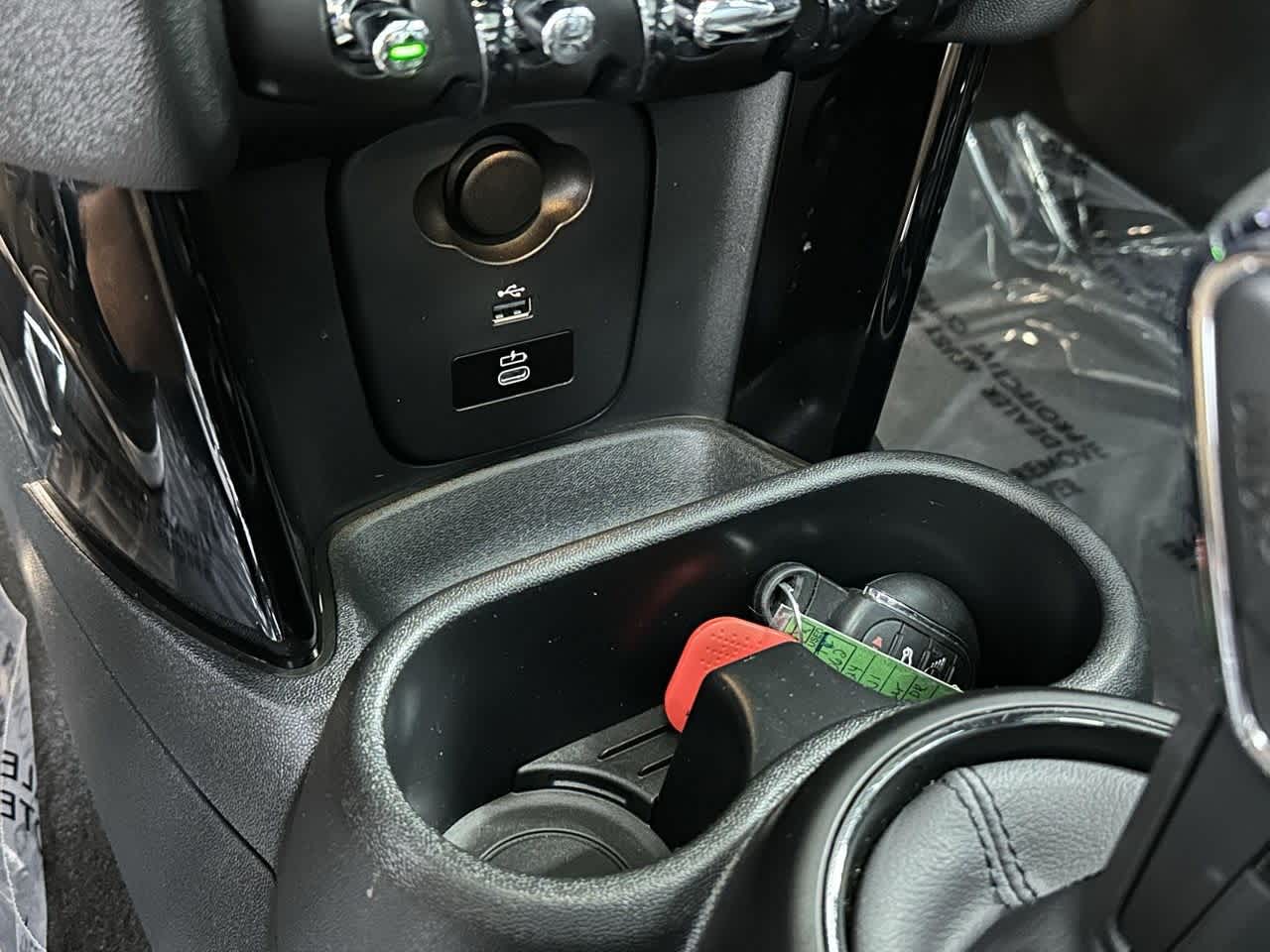 Thumbnail: 2024 MINI Cooper Hardtop - 24