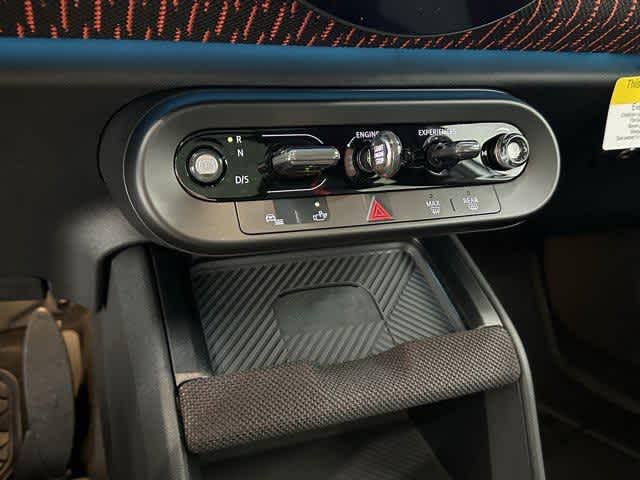 Thumbnail: 2026 MINI Cooper Countryman - 21