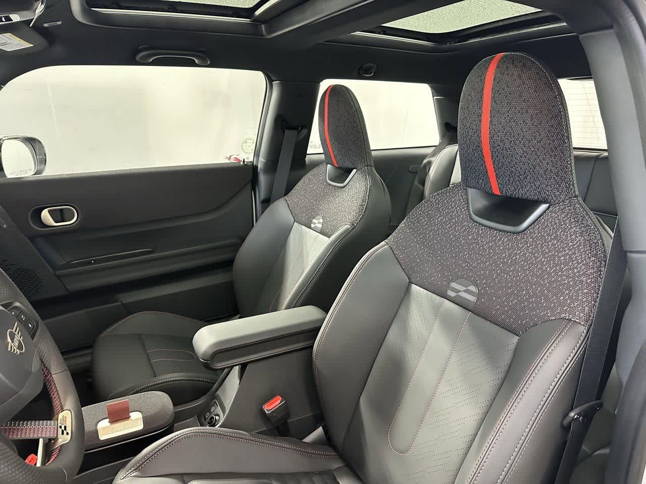 Thumbnail: 2026 MINI Cooper Hardtop - 10