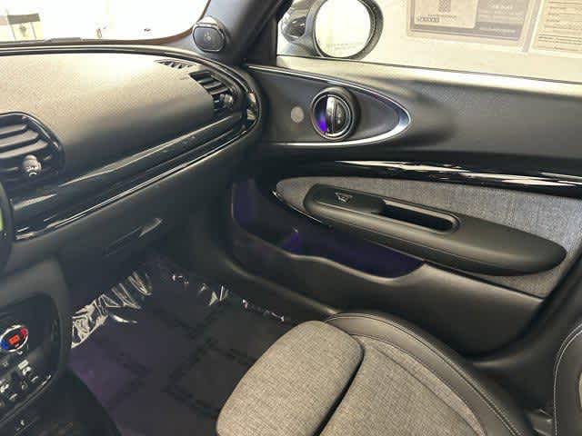 Thumbnail: 2021 MINI Cooper Clubman - 24