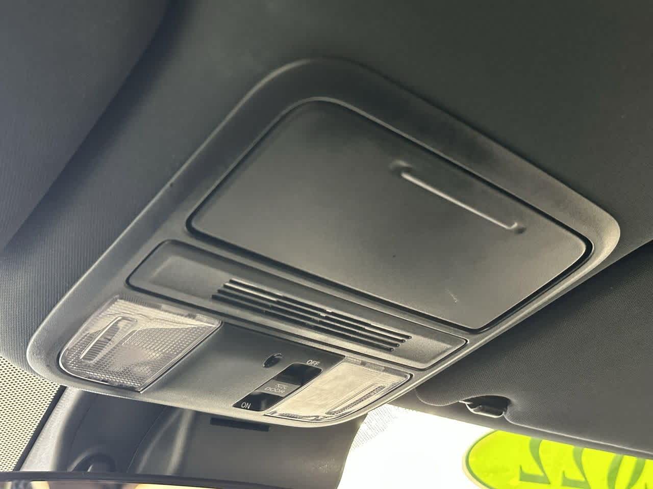 Thumbnail: 2022 Honda Pilot - 20