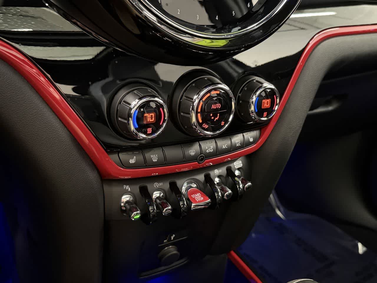 Thumbnail: 2024 MINI Cooper Countryman - 21