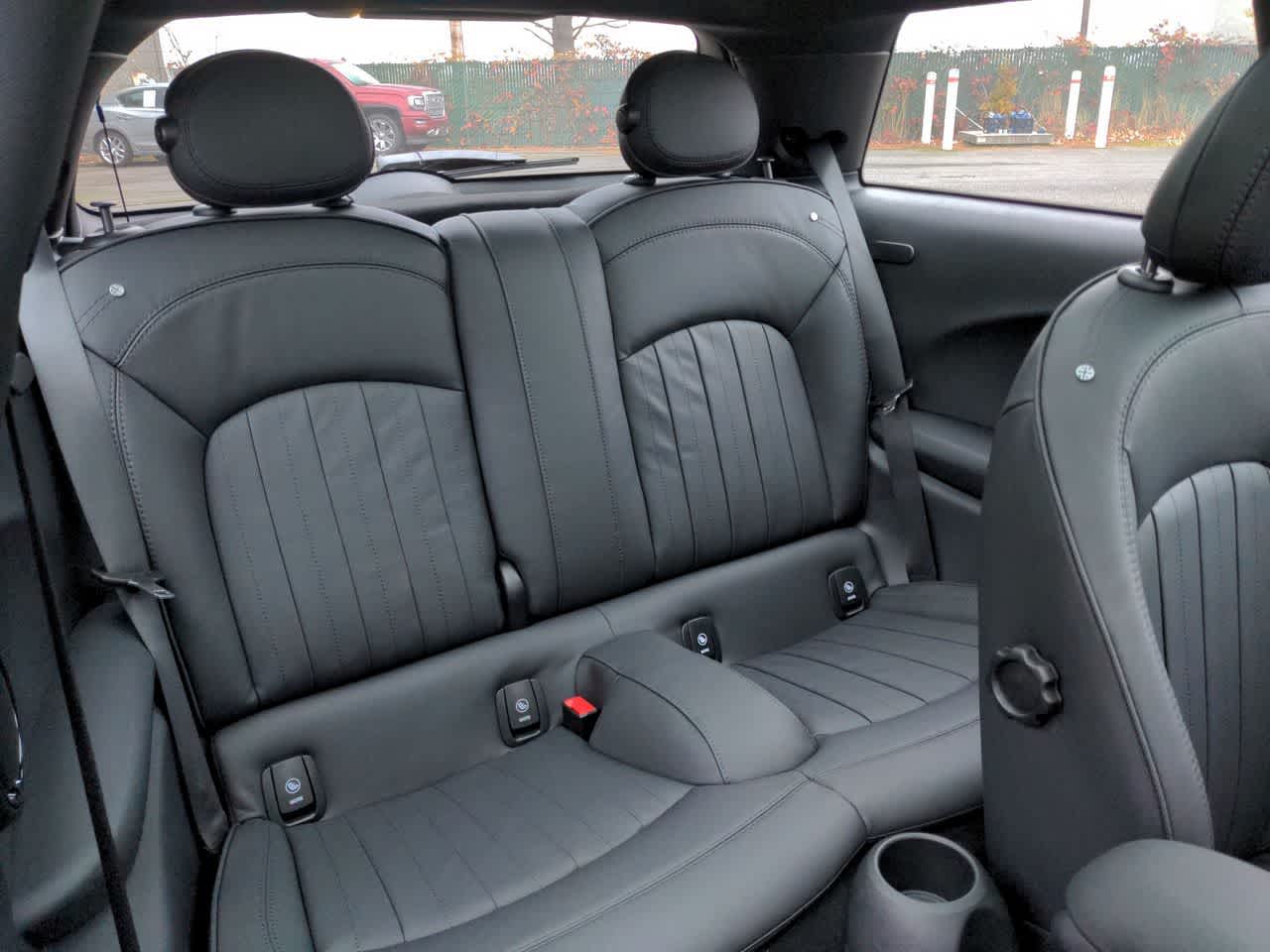 Thumbnail: 2023 MINI Cooper Hardtop - 19