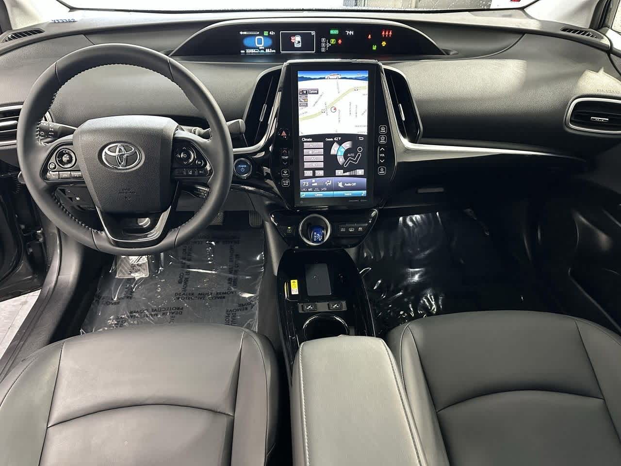 Thumbnail: 2022 Toyota Prius Prime - 12