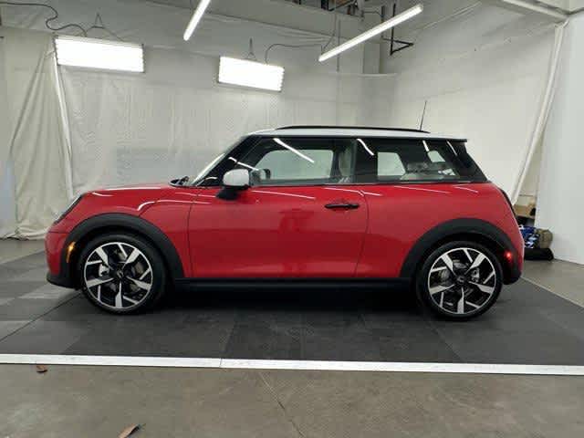 Thumbnail: 2025 MINI Cooper Hardtop - 2