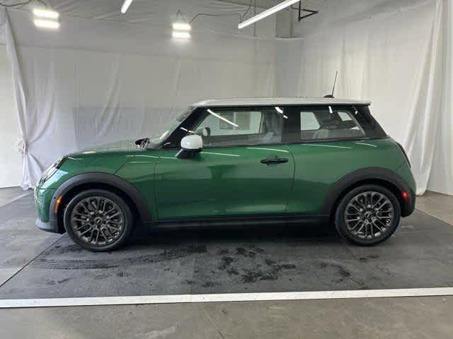 Thumbnail: 2025 MINI Cooper Hardtop - 2