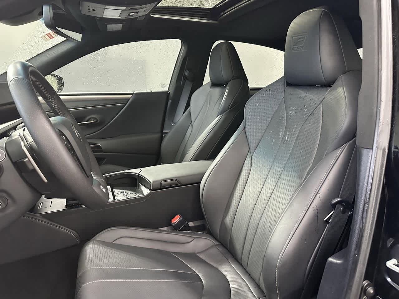 Thumbnail: 2023 Lexus ES - 10