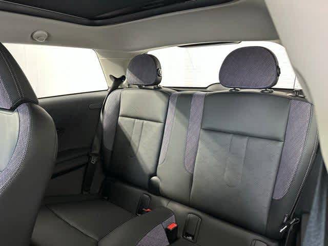 Thumbnail: 2025 MINI Cooper Hardtop - 11