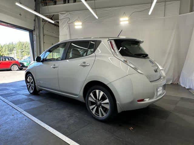 Thumbnail: 2017 Nissan Leaf - 3