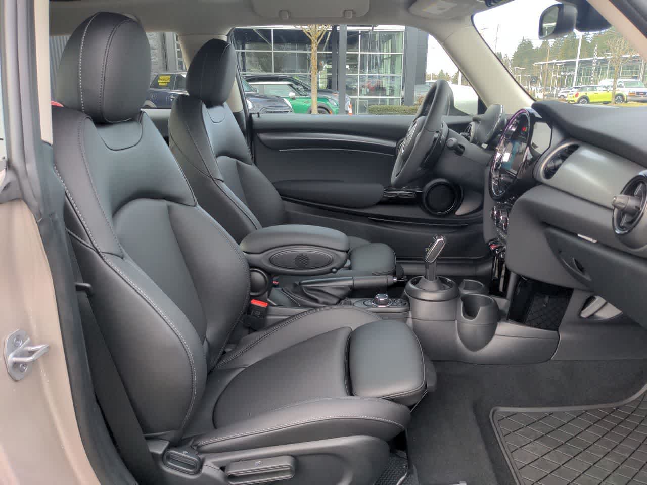 Thumbnail: 2023 MINI Cooper Hardtop - 20