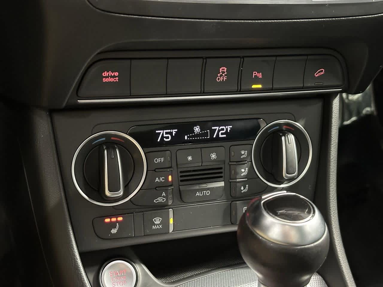 Thumbnail: 2016 Audi Q3 - 23