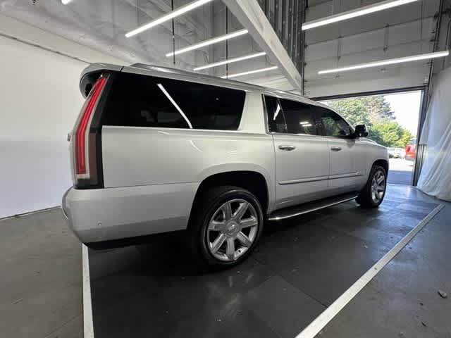 Thumbnail: 2019 Cadillac Escalade - 6