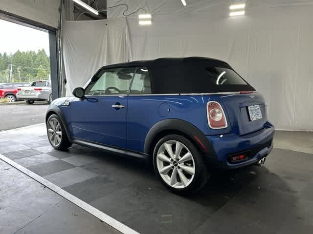 Thumbnail: 2015 MINI Cooper Convertible - 3