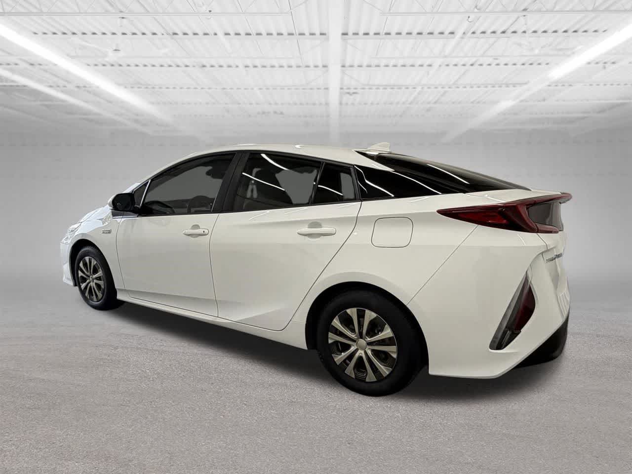Thumbnail: 2021 Toyota Prius Prime - 3
