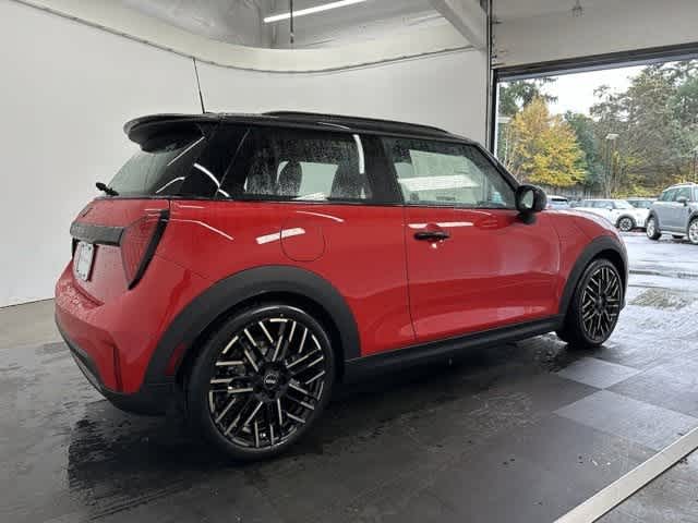 Thumbnail: 2025 MINI Cooper Hardtop - 6