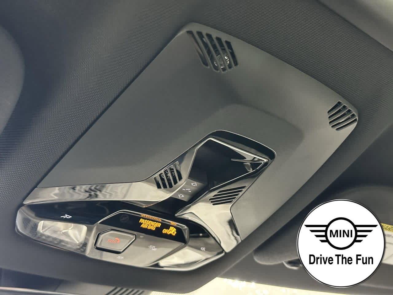 Thumbnail: 2025 MINI Cooper Hardtop - 18