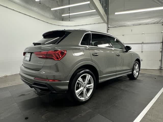 Thumbnail: 2020 Audi Q3 - 6
