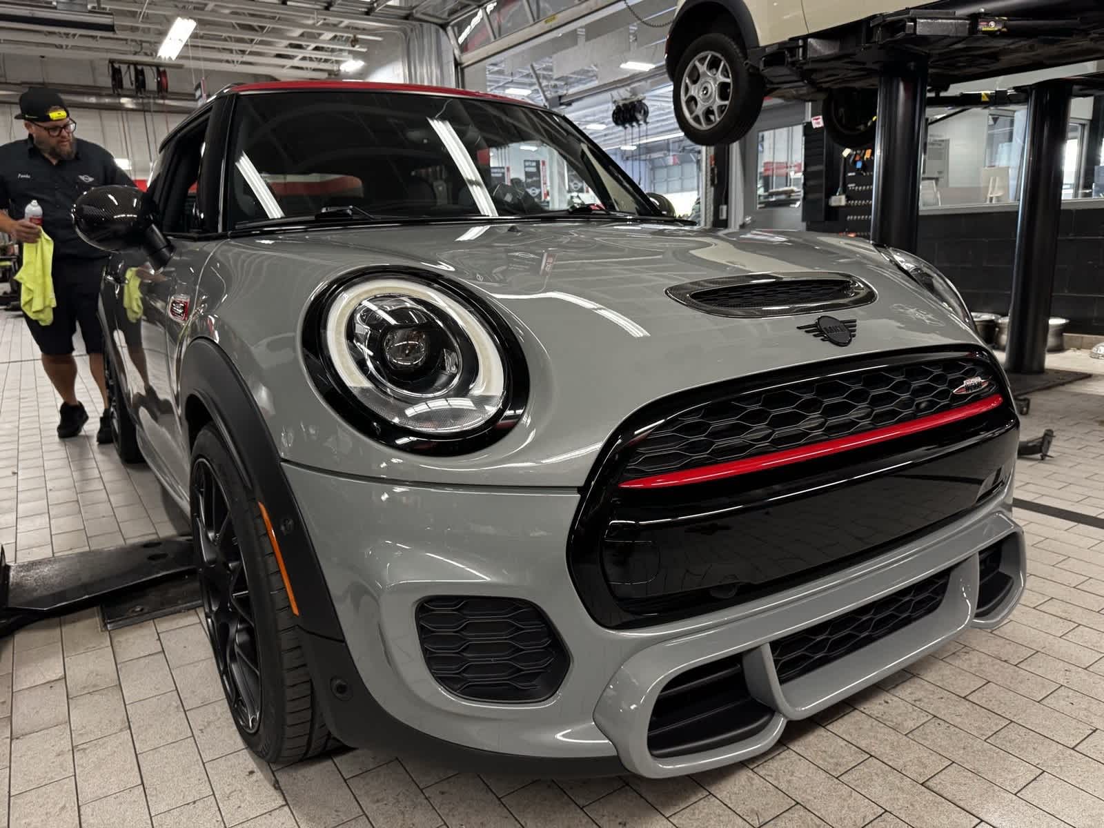 Thumbnail: 2017 MINI Cooper Hardtop - 2