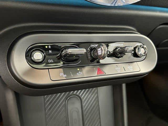 Thumbnail: 2025 MINI Cooper Hardtop - 21