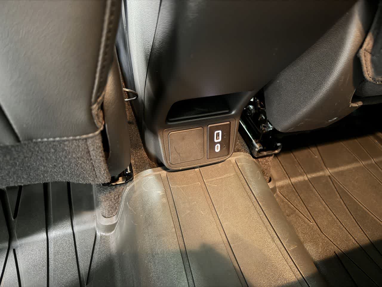 Thumbnail: 2023 Buick Encore GX - 13