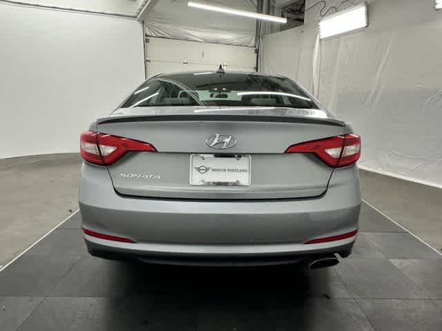 2017 Hyundai Sonata  4