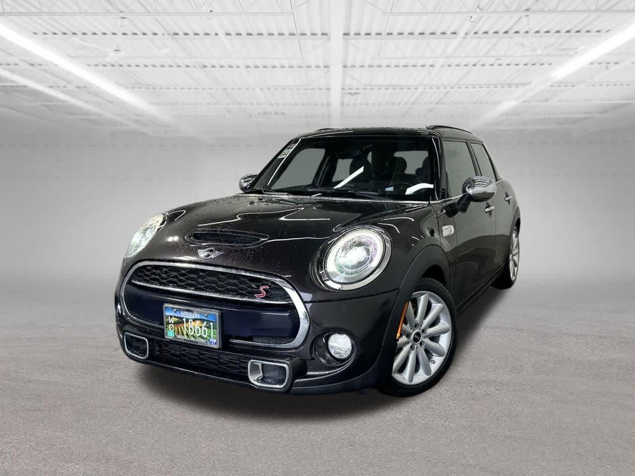 2016 MINI Cooper Hardtop S -
                  Portland, OR