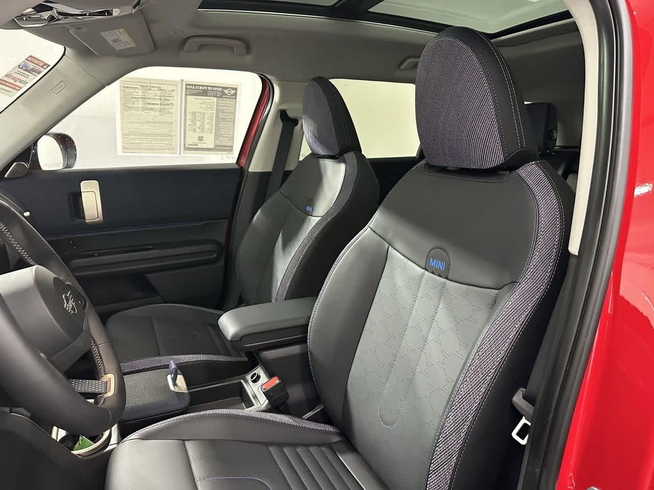 Thumbnail: 2025 MINI Cooper Countryman - 10