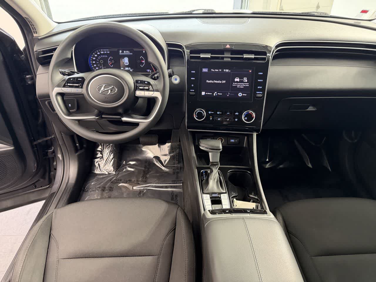 Thumbnail: 2022 Hyundai Tucson - 12